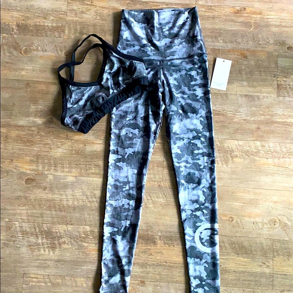 EMILY HSU leggings & sports bra set